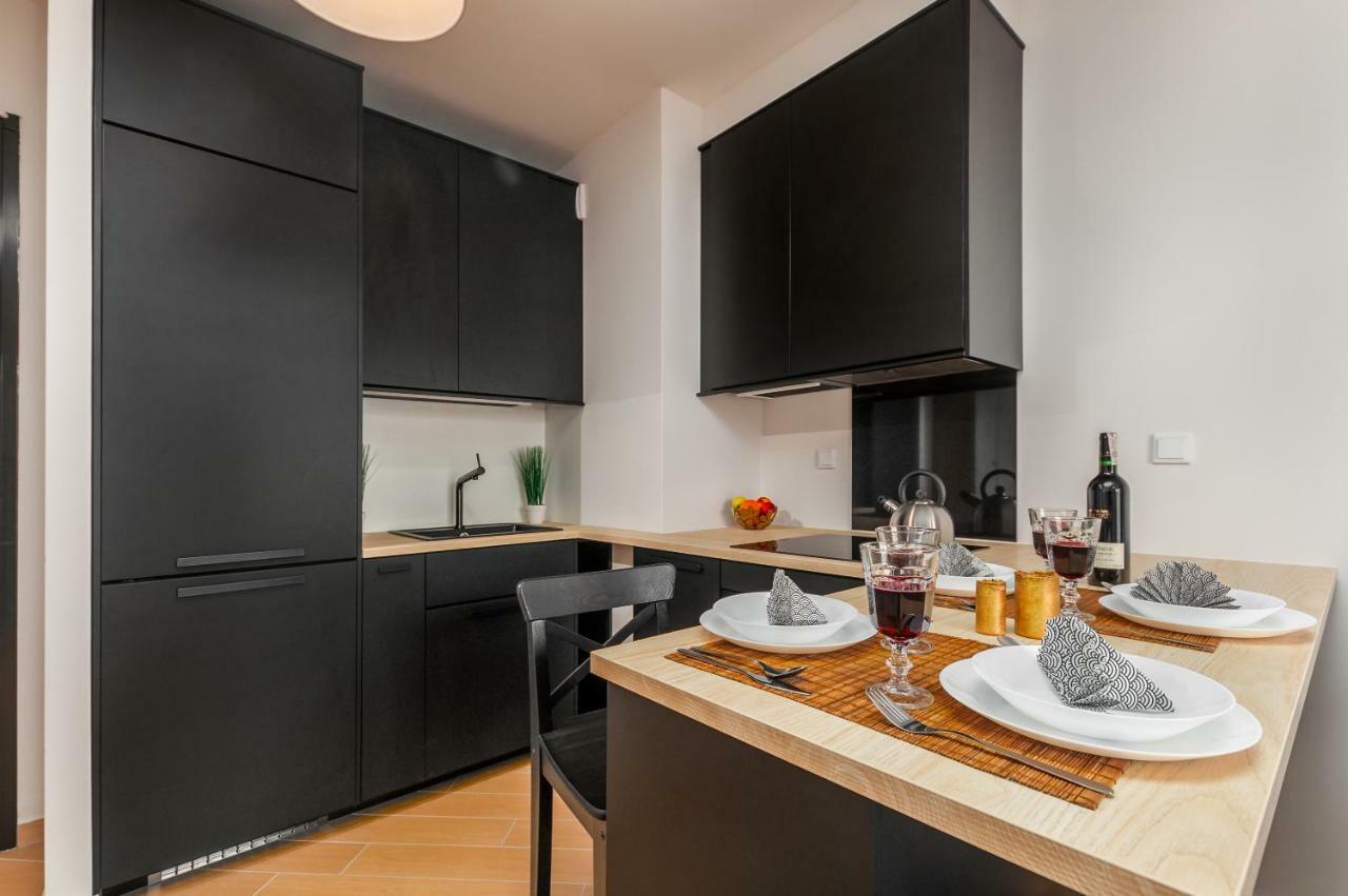 Apartments Jana Kazimierza 50 By Renters Warsaw Luaran gambar